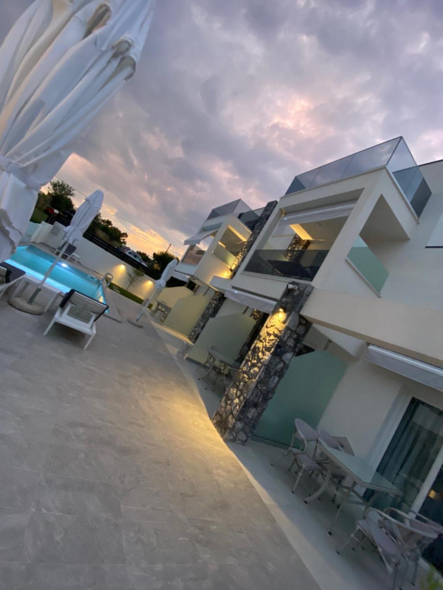 Interni Luxury Living Nikiti (Sithonia) Exterior foto