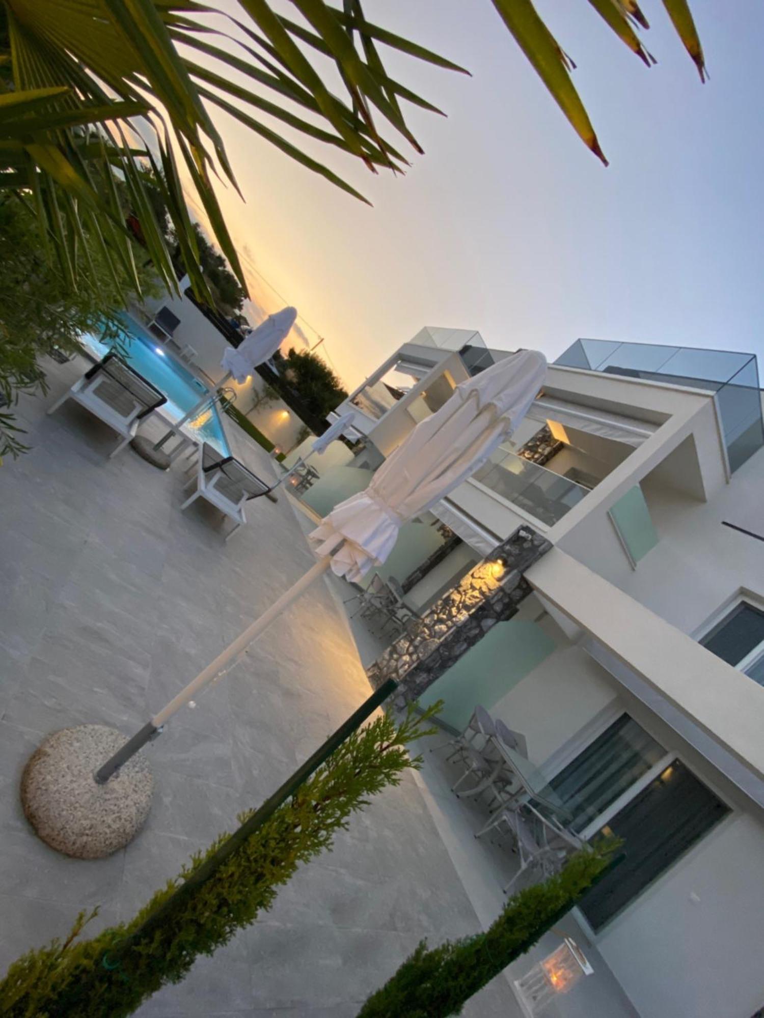 Interni Luxury Living Nikiti (Sithonia) Exterior foto
